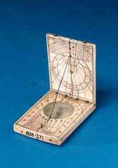 Ivory diptych sundial  1501-1600.