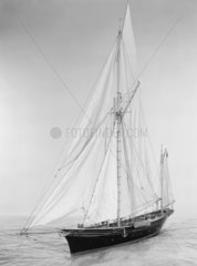 Yawl rigged sailing yacht 'Jullanar'. Model
