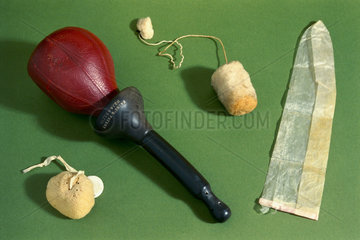 Vaginal douche  tampon  sponge and contraceptive sheath  early 20th century.
