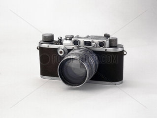 'Leica IIIa' camera  made by Leitz  1935-1950.