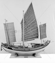 Large rigged model of an Amoy Fishing Junk