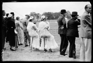 Women with shooting sticks  Richmond Horse Show  1934.
