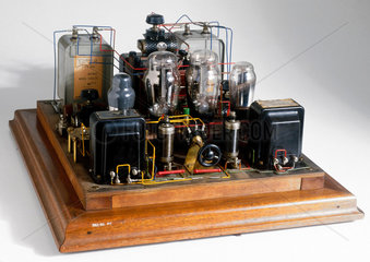 Audio amplifier for Mullard Raleigh PM broadcast receiver  1927.