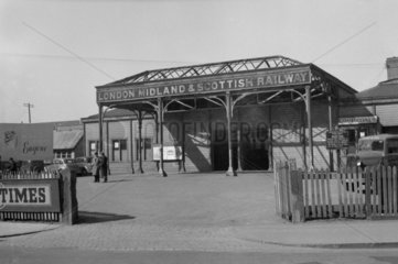 Oxford (Rowley Road) station  Oxford  25 March 1949.
