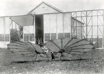 Pilcher's 'Hawk' glider.