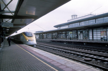 A Eurostar train at Ashford International Station.