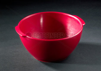 Maroon ‘Melaware’ plastic bowl  c 1960-1970.