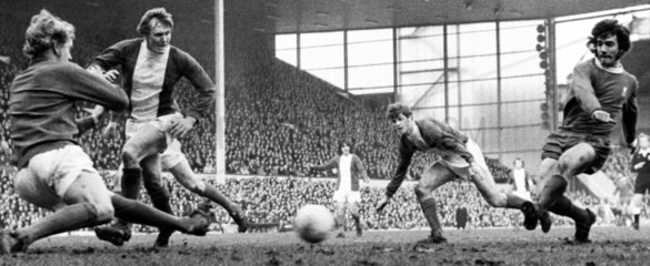 Kevin Keegan scoring for Liverpool  13 January 1974.