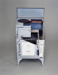 GEC ‘Magnet’ electric cooker  model DC435  sectioned  1936.