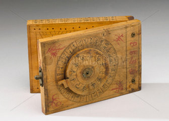 Geomantic compass  Chinese  1880-1910.