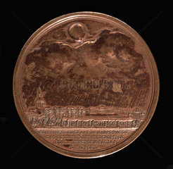 Medal commemorating Charles and Robert’s balloon ascent  Paris  1783.