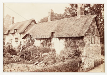 'Stratford-on-Avon  Ann Hathaway's Cottage at Shottery'  c 1880.