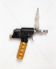 ‘Med-E-Jet’ inoculation gun  United States  1980.