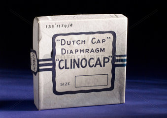 Rubber diaphragm  ‘Clinocap’  1930-1960.