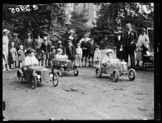 Pedal car race  1933.