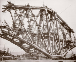 'The Fife cantilever'  c 1880s.