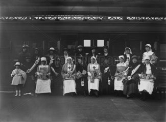 Group of nurses at Liverpool Station  First World War  16 November 1917.