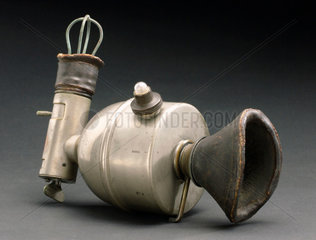 Clover's portable ether inhaler  London  1892-1907.