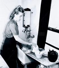 Washing-up  19 December 1942.