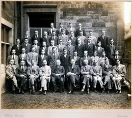Cavendish Laboratory Researchers  1928.