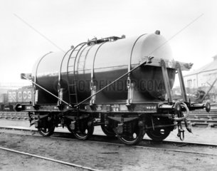 Express Dairies milk tank  c 1900.