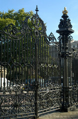 Park gates by Coalbrookdale Company  Kensington Gardens  London  2003.