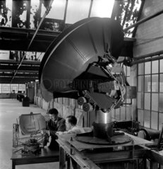 Radar reflector alongside prototype 1952.