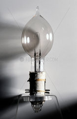 Swan's electric lamp  1879.