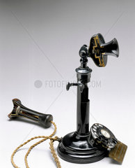 Sectioned desk telephone transmitter and receiver  1926.