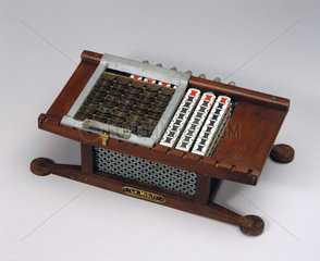 'La Multi' calculator  c 1920.
