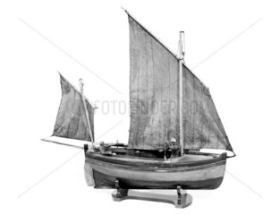Model of a Clovelly Herring Boat Rattling