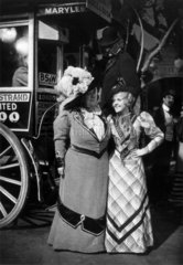 Florrie Forde and Betty Balfour on the set of ‘My Old Dutch’  1934.