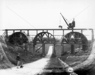 Hand Dale Viaduct under construction  1890s