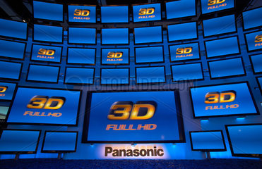 Berlin  Deutschland  Panasonic praesentiert das 3D-Fernsehen auf der IFA 2010