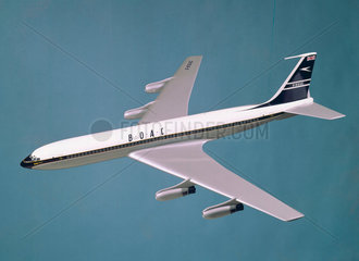 Boeing 707  1963.