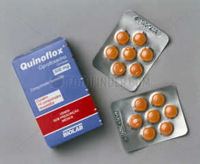 Ciprofloxacin anthrax treatment  2000.