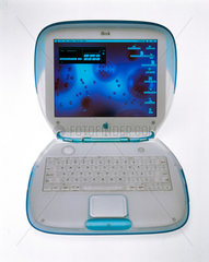 Blueberry iBook  2000.
