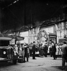 Victoria station  c 1935.