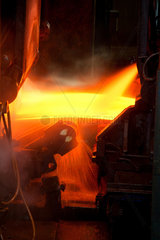 Duisburg  Deutschland  Giesswalzanlage der ThyssenKrupp Steel AG