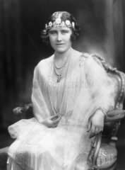 Queen Elizabeth  November 1926.