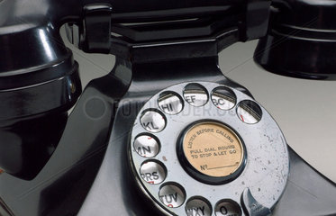 Siemens Neophone telephone  1929.