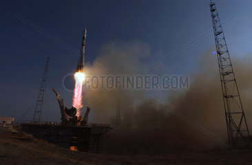 Launch of Expedition 9 to the International Space Station  April 2004.