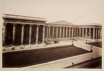 'The British Museum'  c 1890.
