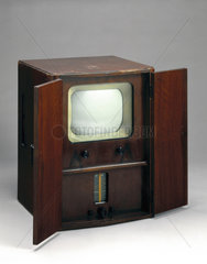 McMichael combined television and radio receiver  1950.