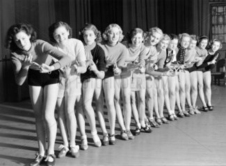 Chorus girls rehearsing  25 November 1935.