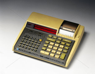 Hewlett Packard HP 97 electronic desktop printing calculator  c 1977.