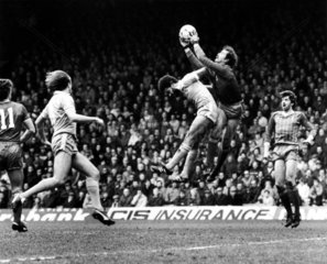 Bruce Grobbelaar saves a goal  5 March 1983.