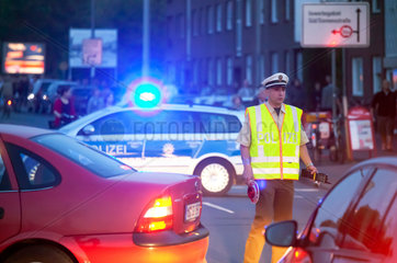 Muenster  Deutschland  Polizeieinsatz bei Fussballspielen