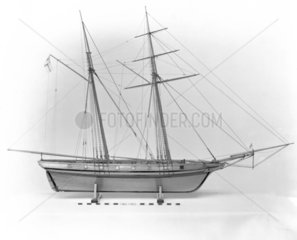 Model of schooner - rigged sloop of war (ab