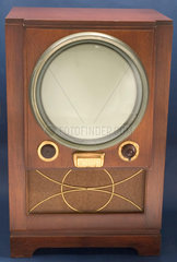 Raytheon M-1601 television receiver  1950.